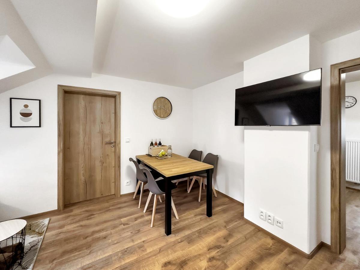 Apartment Katrin 2 카를로비바리 외부 사진